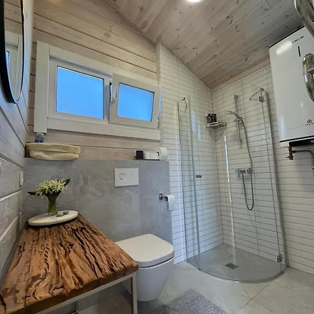 Dom wakacyjny Boho House Kunigiskiai With The Heated Pool And Ac